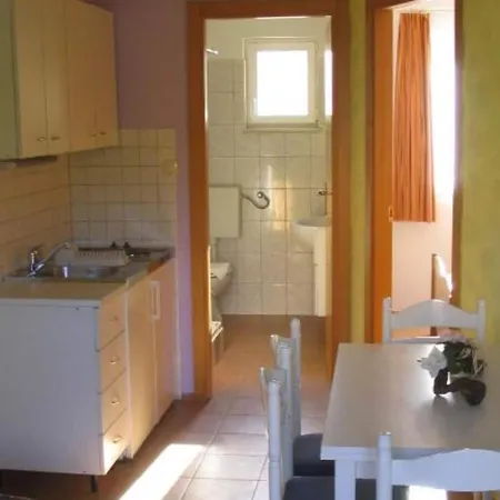 Lejlighed Gogi - One Bedroom A6